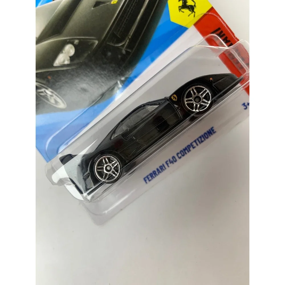 Hot Wheels Ferrari F40‎ Competizione Black 2025 Ferrari Series 3/5 63/250 HYW59